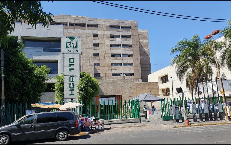 El IMSS permite a los usuarios registrar a personas que estén directamente relacionadas, es decir, a los hijos, hijas, esposo, esposa, concubina, concubino y los padres. EL INFORMADOR / ARCHIVO