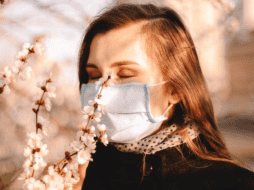 La pérdida del olfato es reversible y la mayoría de personas deben recuperarlo en un máximo de dos meses.GETTY IMAGES