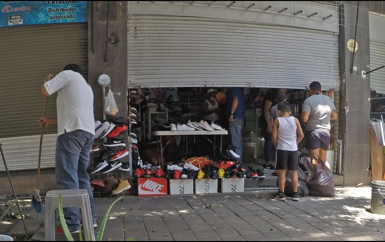 Los corredores comerciales como Medrano, Obregón y San Juan de Dios seguirán cerrados.EL INFORMADOR / ARCHIVO