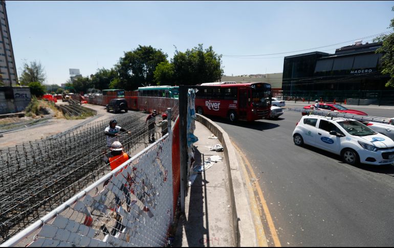 El tramo permaneció cerrado debido a las obras privadas de lo que sería la torre conocida como Torrena. ESPECIAL / SIOP