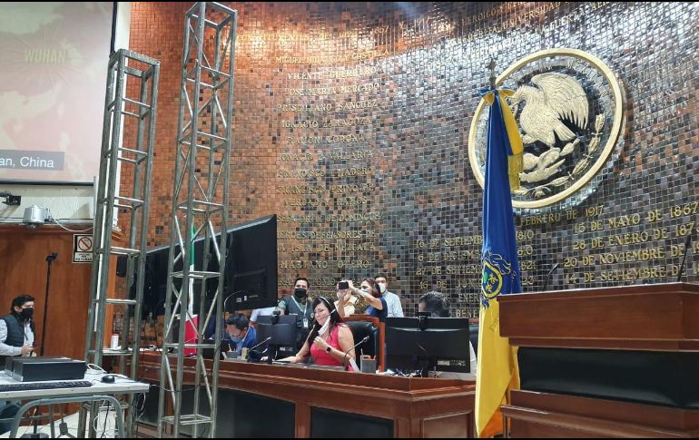 Los diputados valoran crear cápsulas informativas para el Canal del Congreso, donde se aclare al televidente el asunto a tratar en cada sesión. EL INFORMADOR/S. Blanco