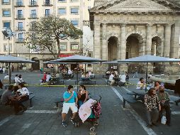 VIGILANCIA. Tras anunciar que la “Fase 0” sólo será de aplicación de protocolos para el reinicio de actividades graduales en la economía, el Gobierno estatal dijo que reforzará la vigilancia para que la gente se quede en casa. EL INFORMADOR • F. Atilano