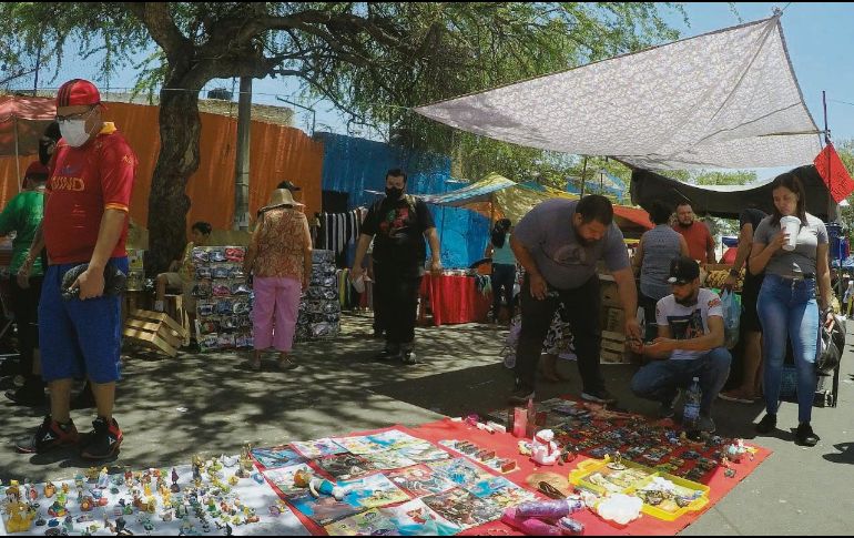 SIN PROTECCIÓN.  Pese a las afectaciones por el coronavirus, los tapatíos no toman precauciones por el COVID-19. EL INFORMADOR • A. Camacho