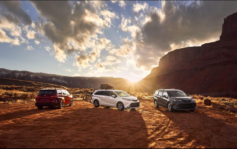 Toyota avanza con sus planes y destapa dos nuevos autos híbridos