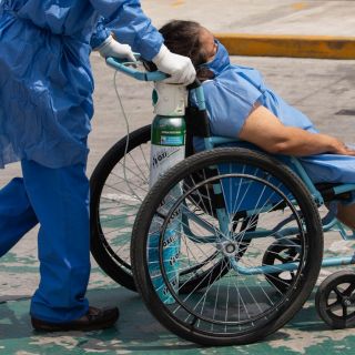 Intervención oportuna ante pandemia redujo 74% de casos: López-Gatell