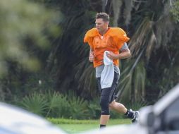 Brady buscó la forma en encontrar una instalación que le permitiera reunirse con parte de su ofensiva. TWITTER / @TB_Times