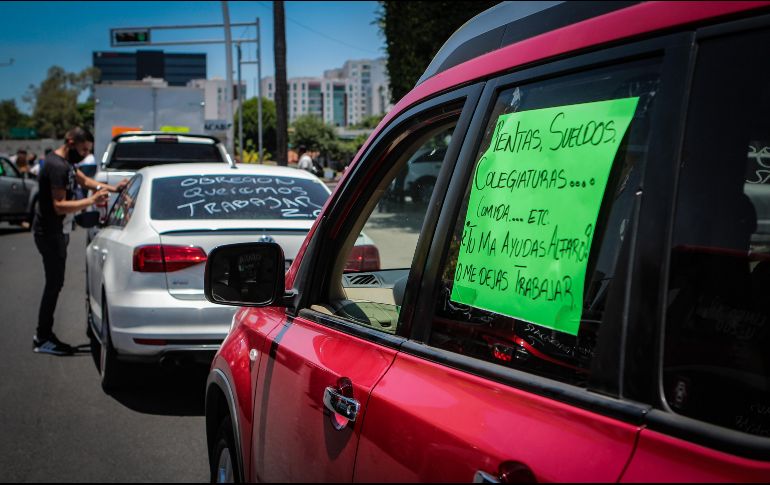 Los comerciantes de cuatro zonas de la ciudad se manifestaron en la glorieta Minerva; pidieron que se agilice la reapertura de sus establecimientos. EL INFORMADOR/E.Barrera