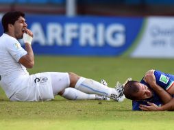 El defensa Giorgio Chiellini, capitán de la Juventus, rechazó sentir rencor por la mordida en el hombro que recibió por parte del uruguayo Luis Suárez en la Copa del Mundo Brasil 2014 , a quien admira por su carácter y lo disculpa por aquella acción. AFP / ARCHIVO