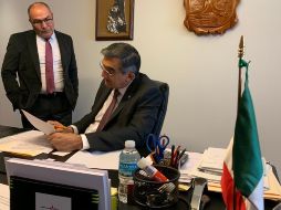 Américo Villarreal resaltó el profesionalismo y la calidad humana de su asesor. TWITTER/@Dr_AVillarreal