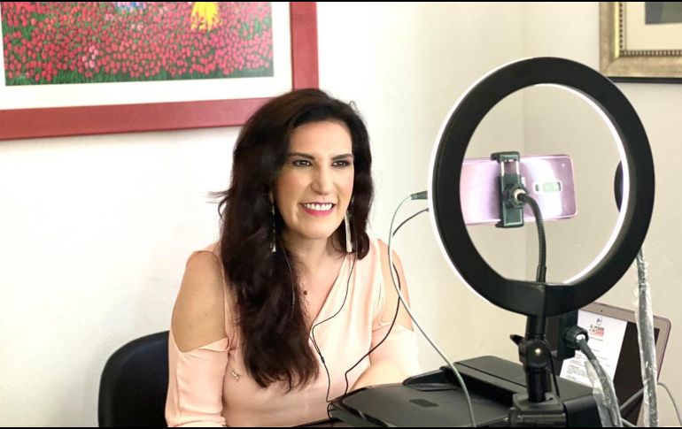 Kenia López Rabadán, presidenta de la Comisión de Derechos Humanos en el Senado. TWITTER/kenialopezr