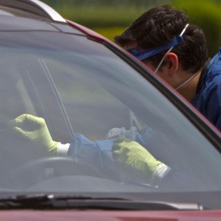 Suman 42 casos de coronavirus en personal de hospital de NL