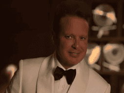 El material lleva cerca de un millón y medio de reproducciones. INSTAGRAM / @lmxlm