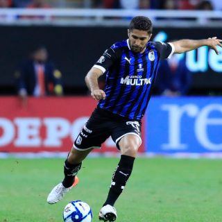 Chivas deja en libertad a Jair Pereira