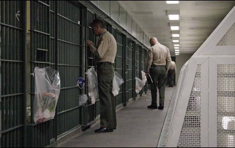 La mujer ha estado encarcelada sin derecho a fianza desde enero por cargos de agredir a un familiar y herir a un menor. AP/ARCHIVO