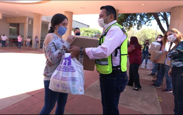 En total se entregarán 60 mil, especialmente a quienes se encuentran en condiciones de vulnerabilidad. TWITTER / @EnriqueAlfaroR