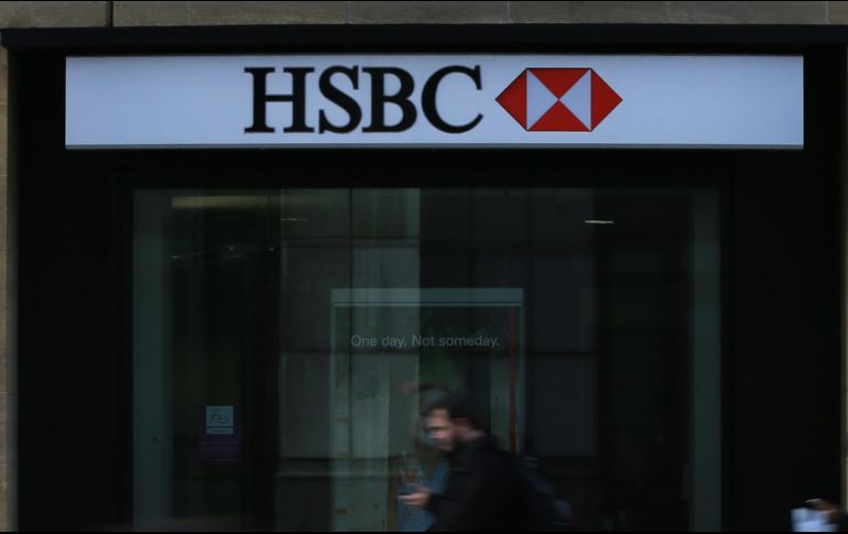 Algunos clientes reportan que la falla comenzó a presentarse desde la noche de este viernes, con lo cual no han podido acceder a su dinero en pleno pago de la segunda quincena de mayo. AP / ARCHIVO