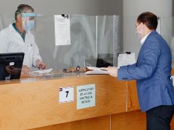 El acuerdo refiere que en todas las instalaciones estatales se deben mantener todas las medidas necesarias para prevenir, evitar y contener la propagación del COVID-19. EL INFORMADOR / ARCHIVO