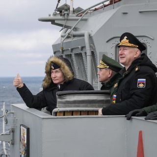 Armas nucleares "exclusivamente" para disuadir enemigos: Rusia