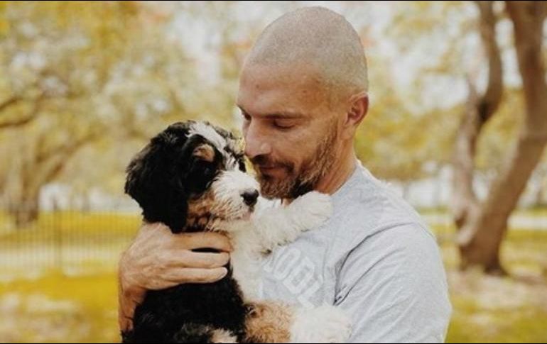 Seguidores mostraron su sorpresa al ver la nueva imagen de Julián. NSTAGRAM / juliangil