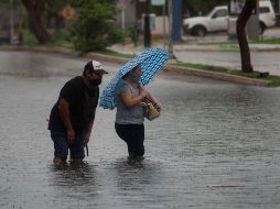 Alertan que hay acumulación de agua de lluvia en municipios de Chiapas, Campeche y Quintana Roo que podría provocar afectaciones. EFE / C. Moreno