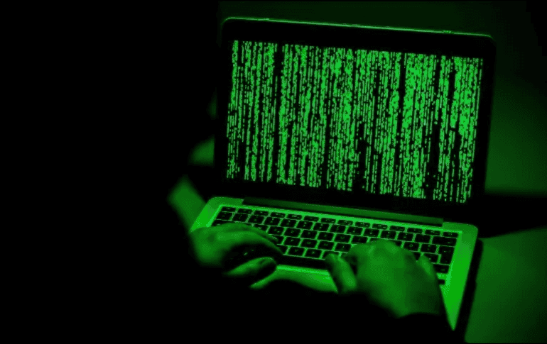 En España se detectó un crecimiento del 507% en el tráfico de vídeos pedófilos. EFE / ARCHIVO