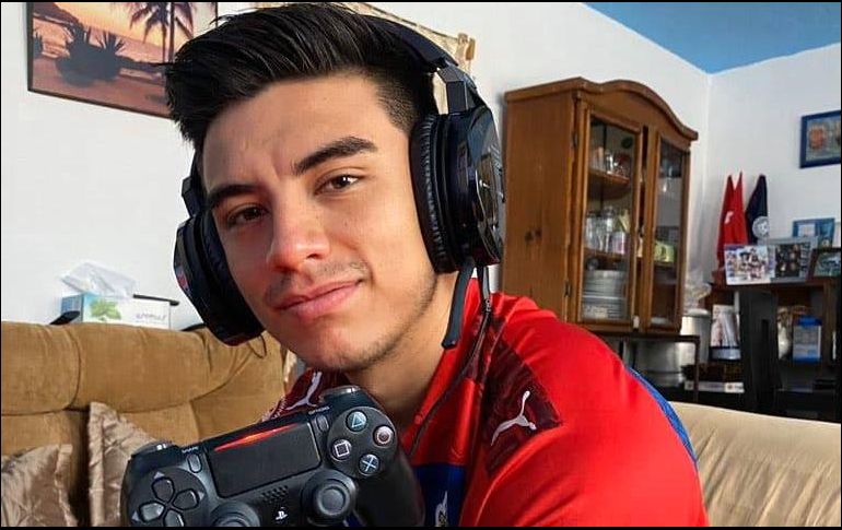 Fernando Beltrán sigue demostrando que es uno de los firmes candidatos para llevarse el título de la eLiga MX. TWITTER / @Chivas