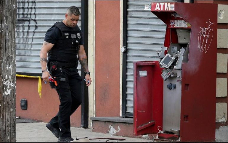 En las primeras noches de protesta en Nueva York hubo numerosos casos de saqueos, disturbios y violencia. AP / ARCHIVO