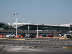 Caen casi un millón de arribos aéreos a Jalisco tras coronavirus