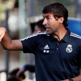Raúl podría dirigir al Schalke