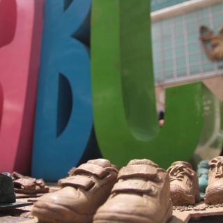 Hacen vigilia en memoria de los niños fallecidos en la Guardería ABC