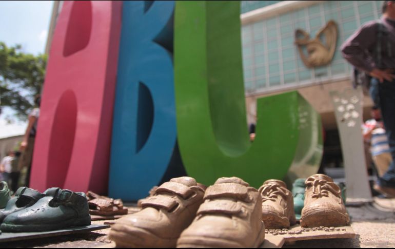 Padres y madres de las víctimas del incendio esperan que el Presidente Andrés Manuel López Obrador los visite y les dé resultados positivos, ya que en la reunión del pasado 12 de marzo, así lo prometió. NTX / ARCHIVO