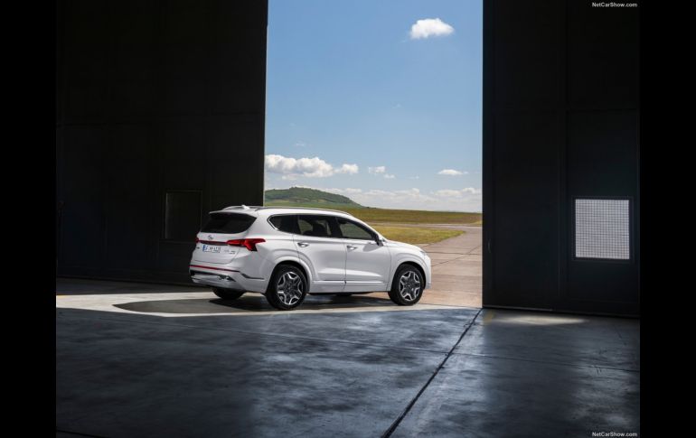Hyundai Santa Fe 2021 llega con cambios más profundos e inesperados
