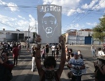 Aspecto de la concentración del pasado viernes cerca de la Fiscalía estatal. EL INFORMADOR/F. Atilano