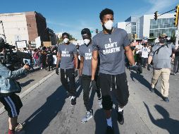 AGENTE DE CAMBIO. Giannis Antetokounmpo, actual MVP de la NBA, estuvo en una marcha en Milwaukee. AP• M. Hoffman