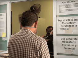 Cervantes llegó minutos antes de las 12:00 horas del mediodía y salió poco antes de las  15:00 horas. ESPECIAL