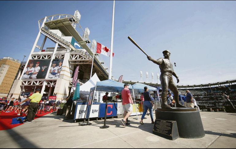 ESPERA. De prosperar esta propuesta, la temporada regular terminaría hacia finales de septiembre. AFP / K. Irwin