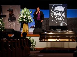 El funeral en la iglesia Fountain of Praise, en Houston. AP/Houston Chronicle/G. Vázquez