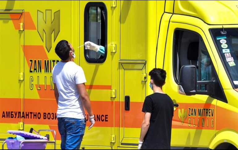 Estados Unidos, Brasil y Rusia son los países más afectados por la pandemia. EFE/G. Licovski