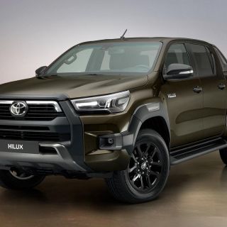 Toyota Hilux 2021 estrena cara y corazón