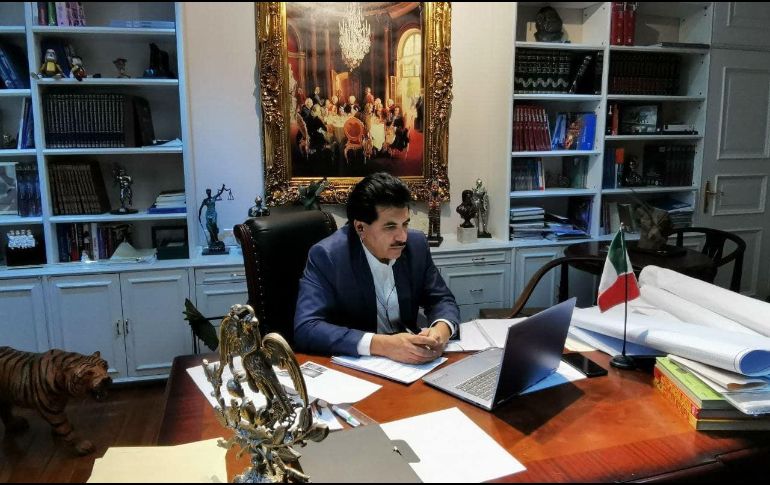 Con la incorporación de José Ramón Enríquez, Morena tiene las dos terceras partes de la asamblea, suficientes para convocar a periodo extraordinario de sesiones. FACEBOOK/DrRamonEnriquez