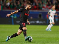 El defensor se mostró ''feliz'' por haber regresado a los entrenamientos y recuperado la rutina. TWITTER / @Atleti