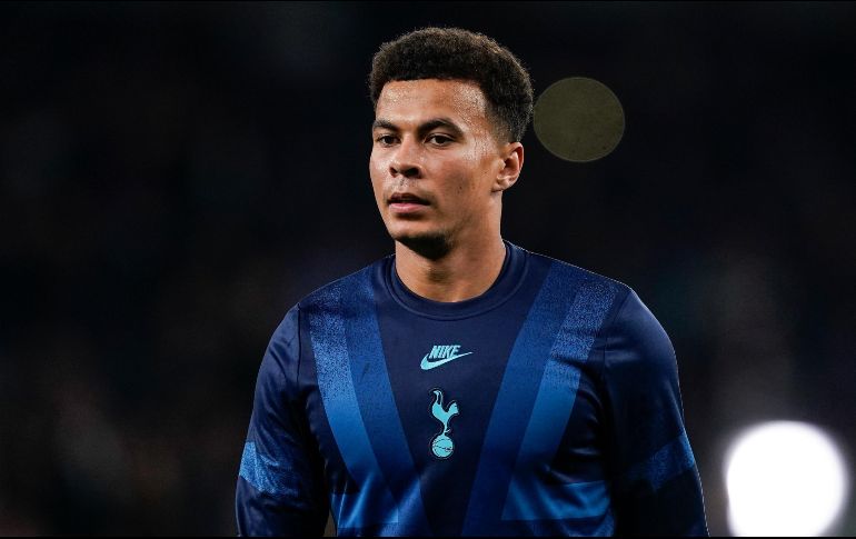 El jugador publicó hace meses un video en el que aparecía mofándose del COVID-19  y riéndose de una persona asiática en un aeropuerto. EFE / ARCHIVO