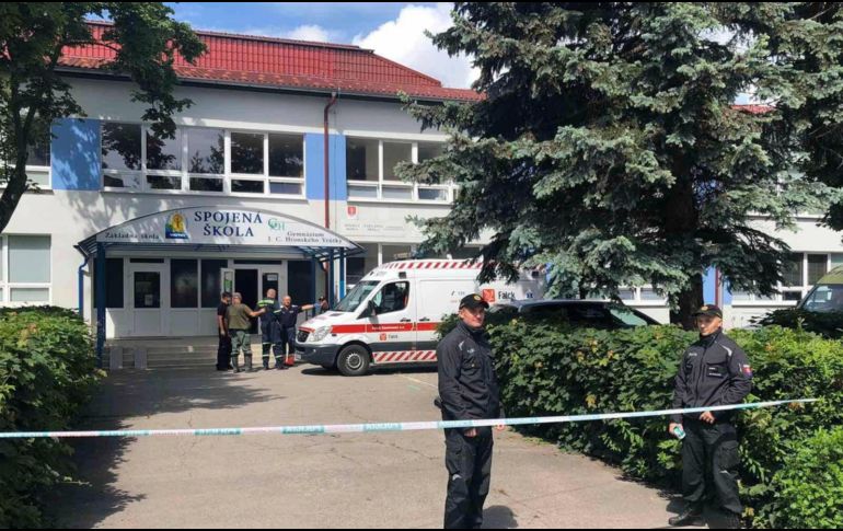 De momento, se desconocen los motivos del asesino y la policía mantiene un cordón de seguridad en la zona por si hubiera cómplices del homicidio. EFE / ESPECIAL