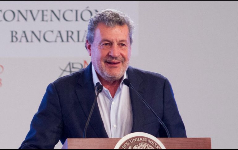 En la AMB, Martínez tuvo como logro avanzar en la bancarización que supone un mayor acceso de la población a los servicios bancarios. NTX/ARCHIVO