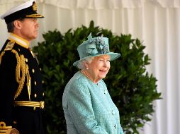 La soberana festeja cada año en un sábado de junio en una colorida ceremonia, aunque este año fue diferente. AFP / T. Mellville