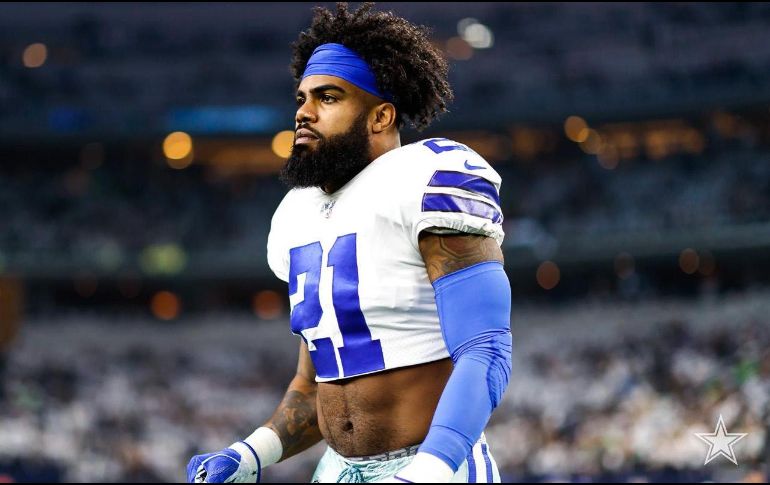 La estrella de los Vaqueros, Ezekiel Elliott, es uno de los jugadores con coronavirus, confirmó su agente. TWITTER / @dallascowboys