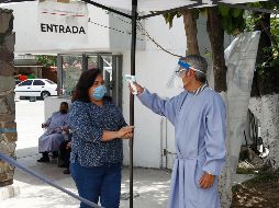 Hasta el momento se han registrado 316 casos positivos de COVID-19 entre personal de salud. EL INFORMADOR / ARCHIVO