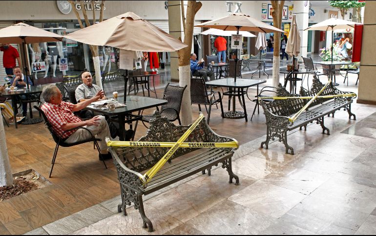 Las plazas limitarán el acceso a dos personas por familia, y se evitará el uso de bancas y áreas de espera. EL INFORMADOR/A. Camacho