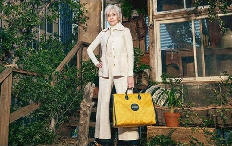 Jane Fonda tiene un amplio historial como activista en defensa de varias causas entre ellas su mensaje en contra de la Guerra de Vietnam. INSTAGRAM / gucci
