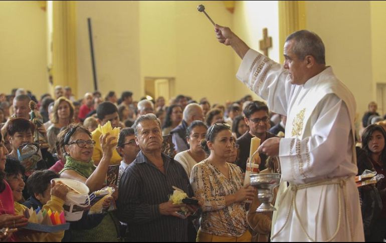 Las actividades religiosas se celebrarán de forma regular cuando el semáforo esté en verde. EL INFORMADOR/ARCHIVO